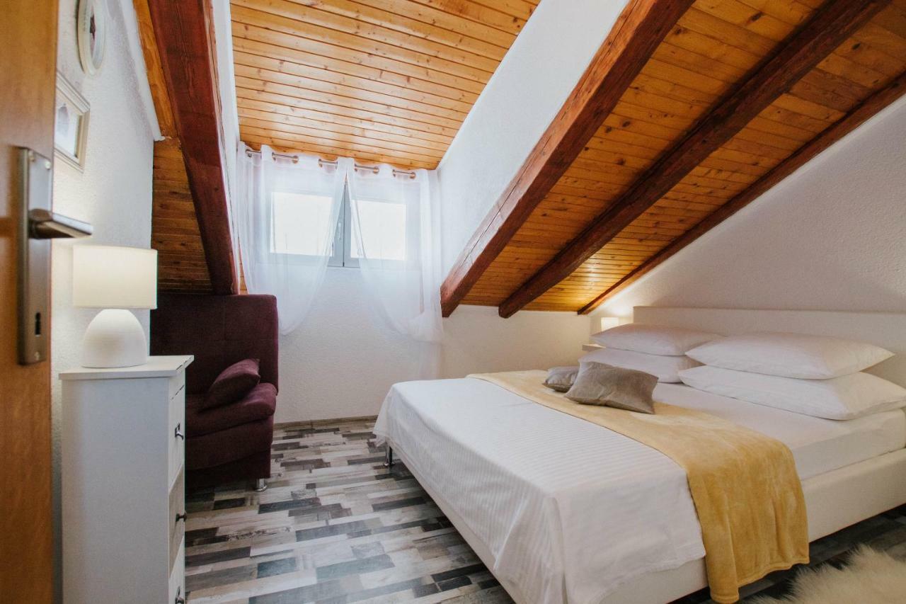 Apartment Toma Trogir Ngoại thất bức ảnh