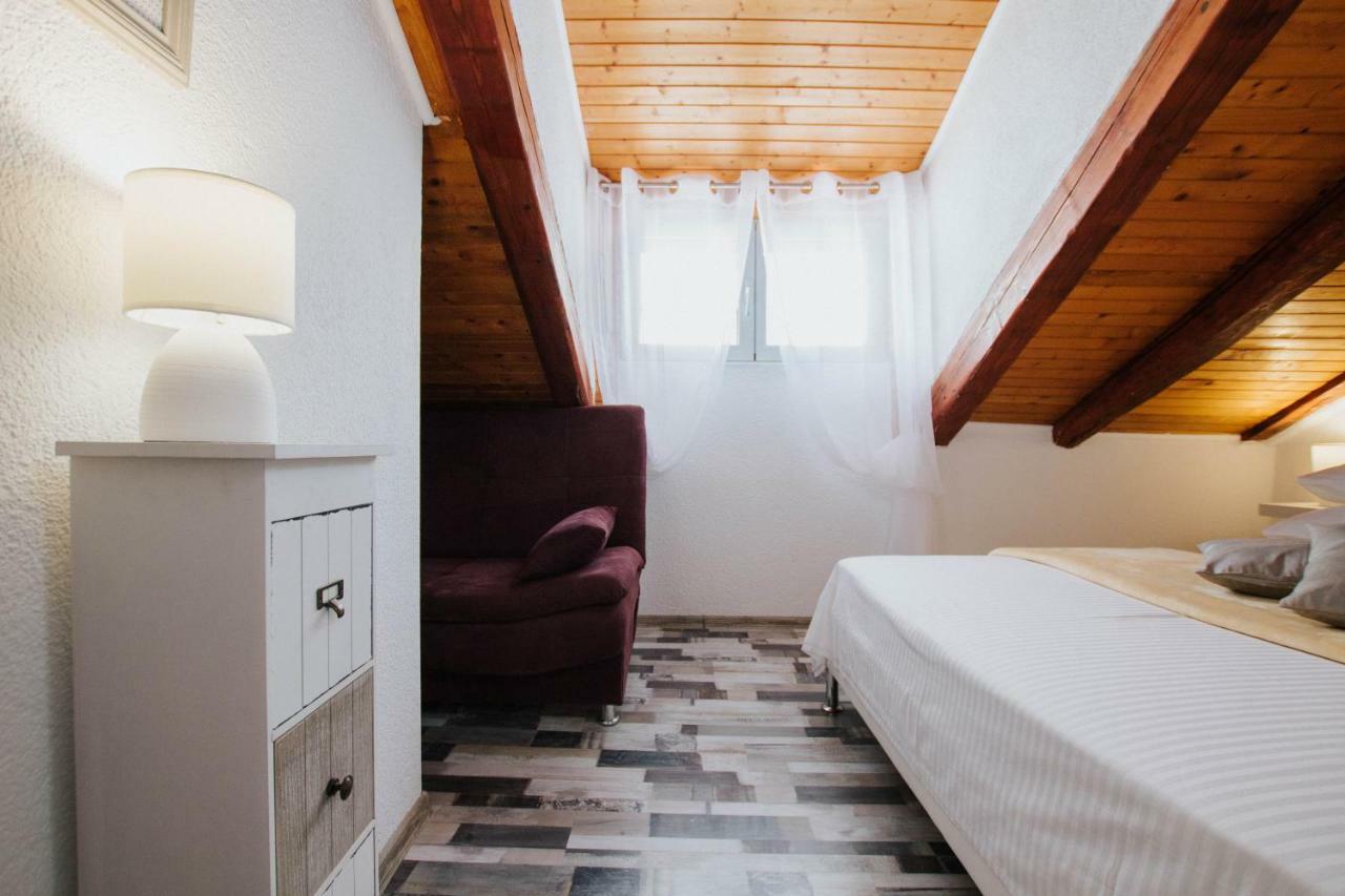 Apartment Toma Trogir Ngoại thất bức ảnh